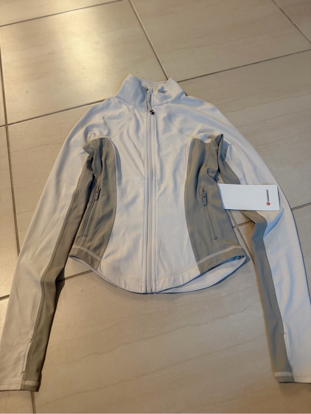 Lululemon throwback shape jacket